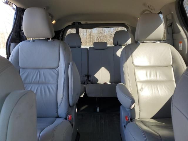 2016 Toyota Sienna XLE