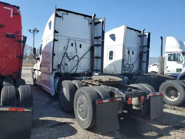 2018 Freightliner Cascadia 125