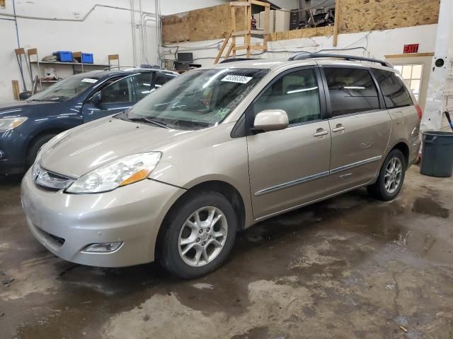 2006 Toyota Sienna XLE