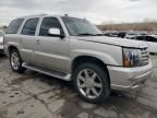 2004 Cadillac Escalade Luxury