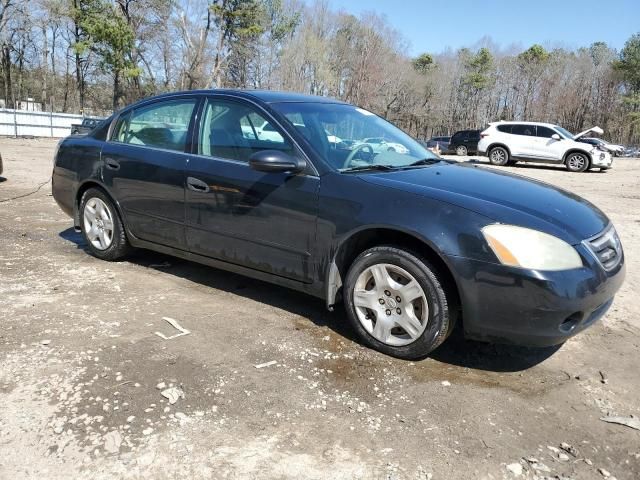 2004 Nissan Altima Base