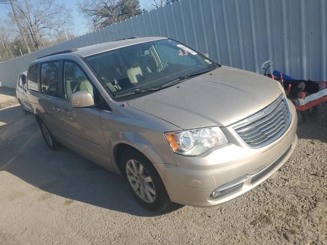 2013 Chrysler Town & Country Touring