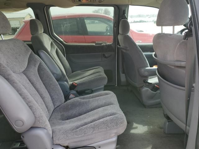 1998 Dodge Grand Caravan LE