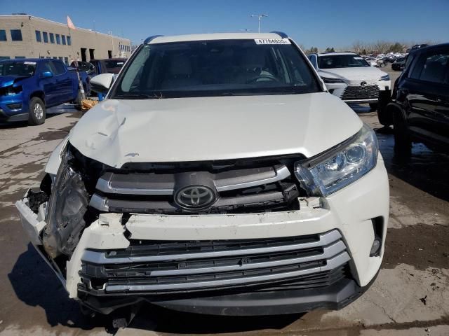 2018 Toyota Highlander SE