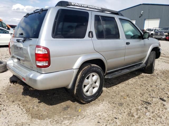 2002 Nissan Pathfinder LE