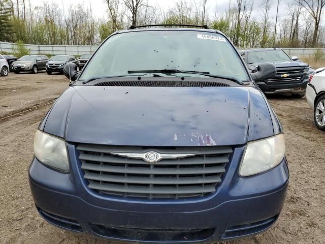 2005 Chrysler Town & Country