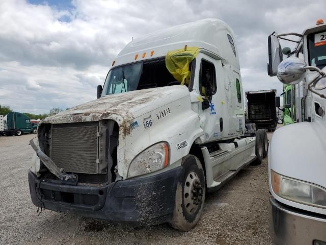 2013 Freightliner Cascadia 125