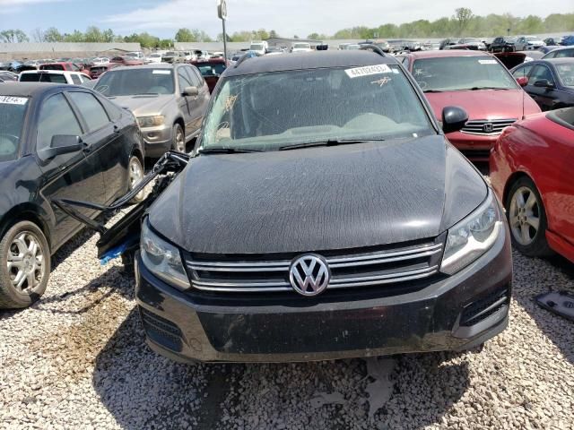 2016 Volkswagen Tiguan S