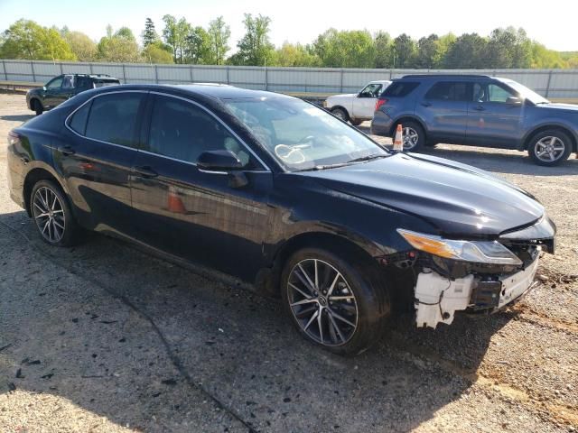 2021 Toyota Camry XLE