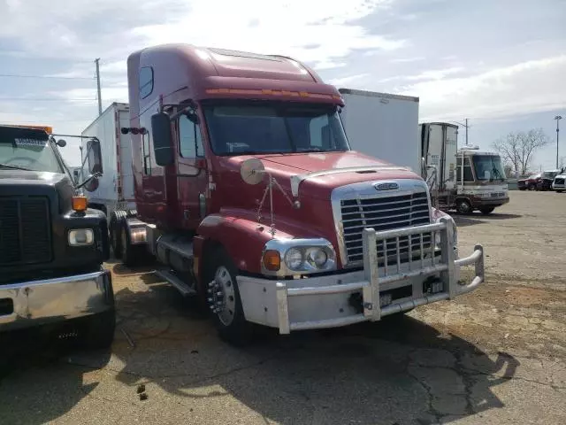 2007 Freightliner Conventional ST120