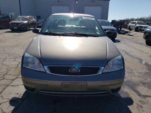 2005 Ford Focus ZX4