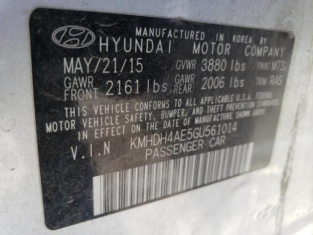 2016 Hyundai Elantra SE