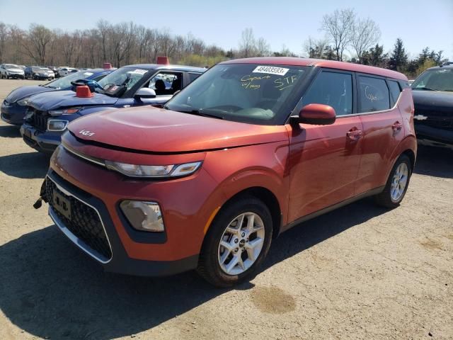 2022 KIA Soul LX