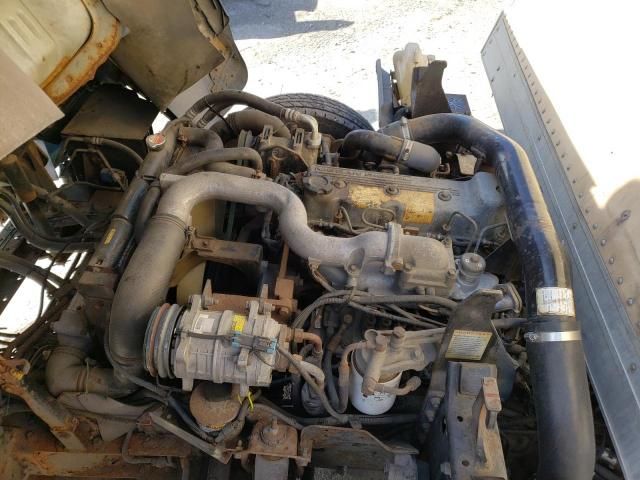 2000 UD 2000 Nissan Diesel UD1200