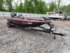 2004 Skeeter Boat