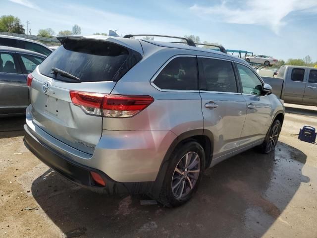 2018 Toyota Highlander SE