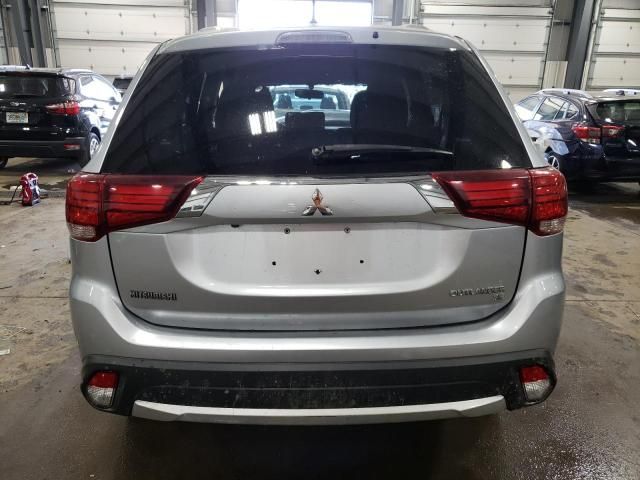 2016 Mitsubishi Outlander SE