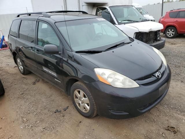 2010 Toyota Sienna CE