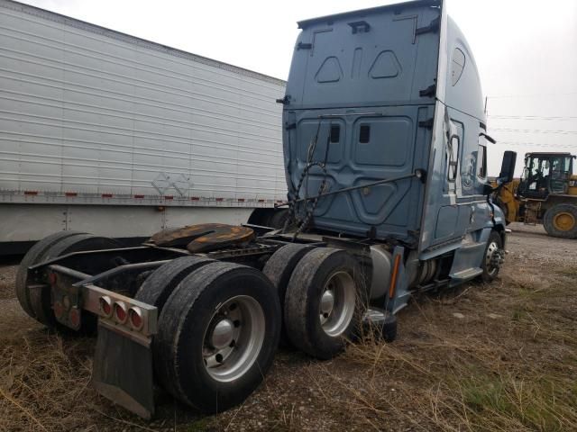 2014 Freightliner Cascadia 125