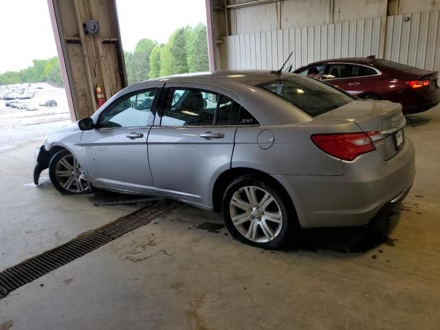 2013 Chrysler 200 LX