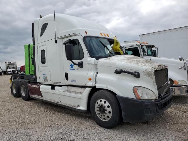 2013 Freightliner Cascadia 125