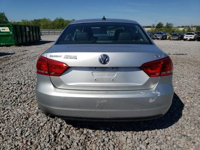 2015 Volkswagen Passat S