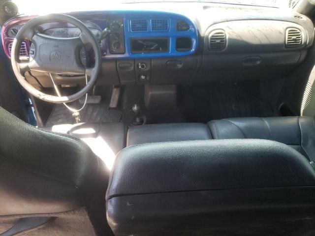 1999 Dodge RAM 2500