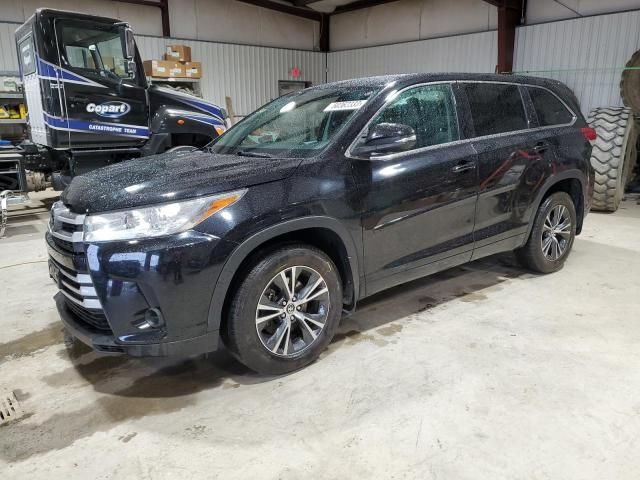 2018 Toyota Highlander LE