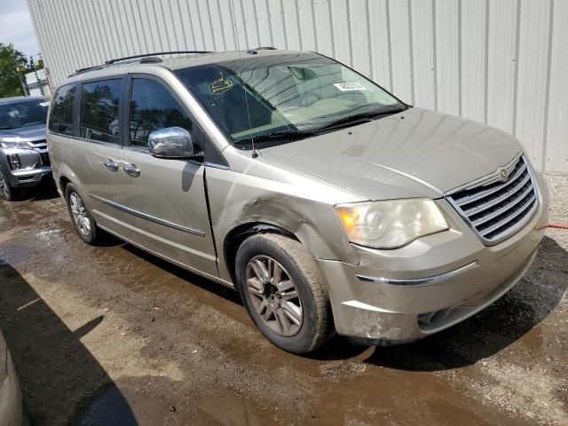 2008 Chrysler Town & Country Limited