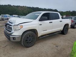 Salvage cars for sale from Copart Florence, MS: 2016 Toyota Tundra Crewmax SR5