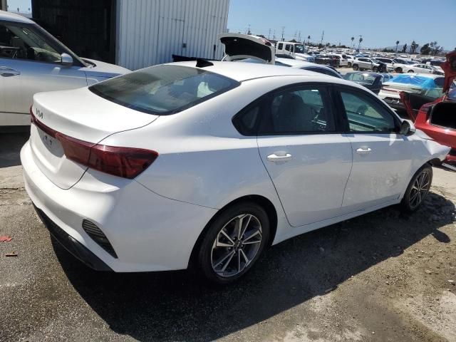 2022 KIA Forte FE