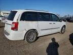 2015 Chrysler Town & Country Touring L