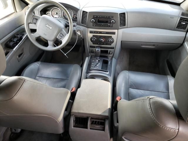 2007 Jeep Grand Cherokee Laredo