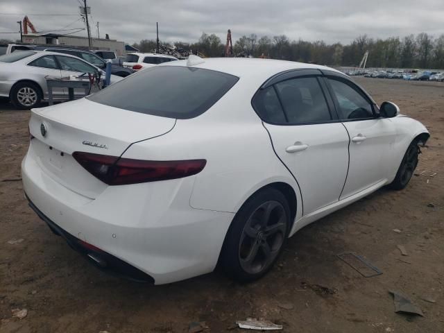 2017 Alfa Romeo Giulia Q4