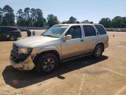 Salvage cars for sale from Copart Longview, TX: 2001 Nissan Pathfinder LE