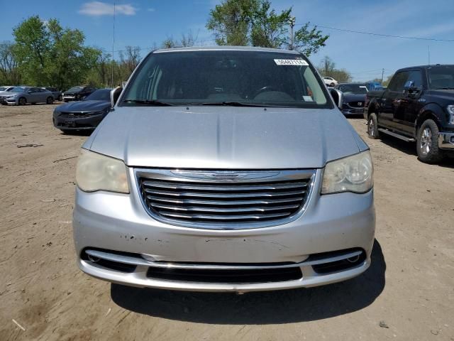 2012 Chrysler Town & Country Touring