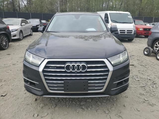 2018 Audi Q7 Premium Plus