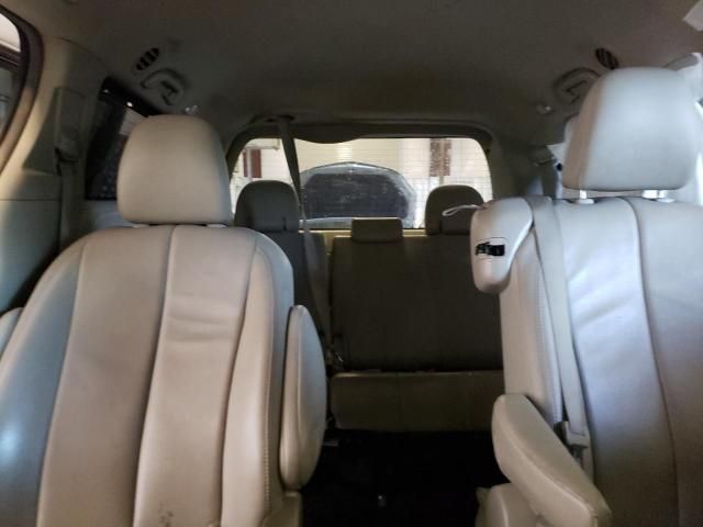 2013 Toyota Sienna XLE