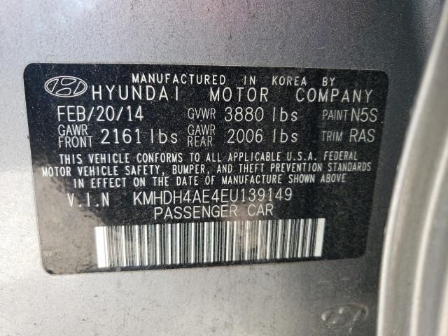 2014 Hyundai Elantra SE