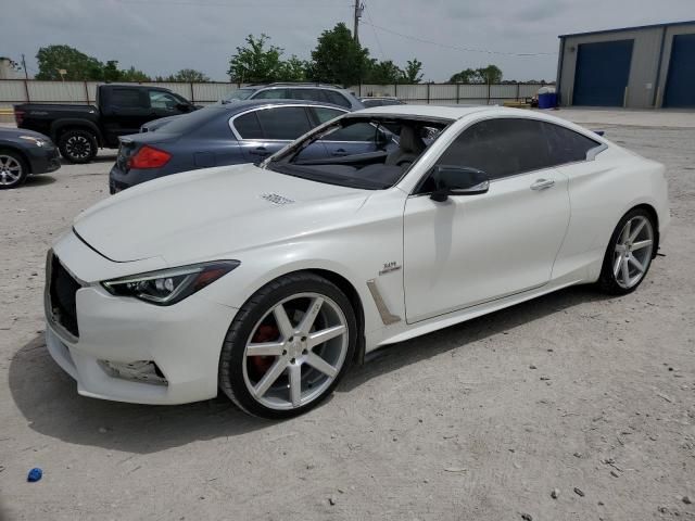 2018 Infiniti Q60 Luxe 300