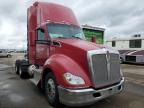 2015 Kenworth Construction T680