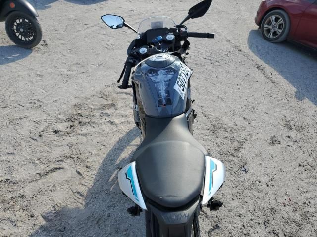 2023 Cf Moto 300SS