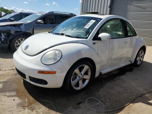 2008 Volkswagen New Beetle Triple White