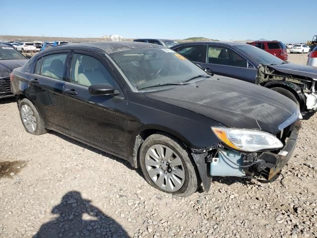 2013 Chrysler 200 LX