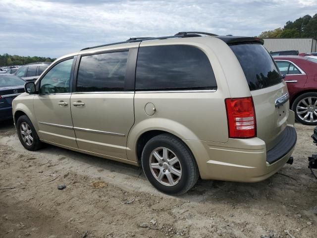 2010 Chrysler Town & Country Touring