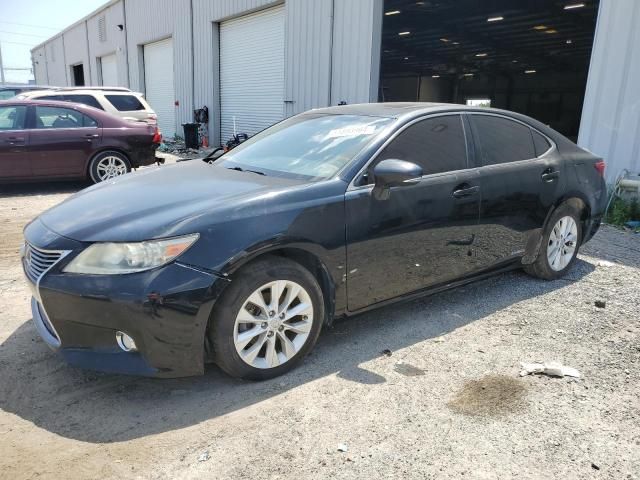 2013 Lexus ES 300H