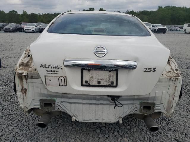 2011 Nissan Altima Base