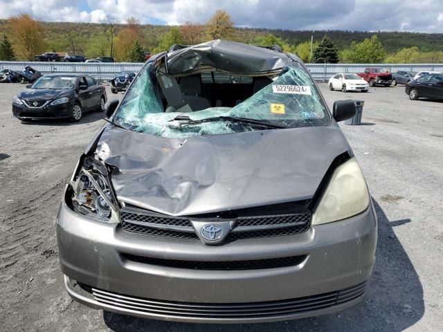 2005 Toyota Sienna CE