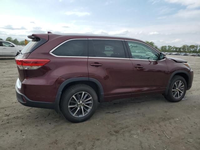 2017 Toyota Highlander SE