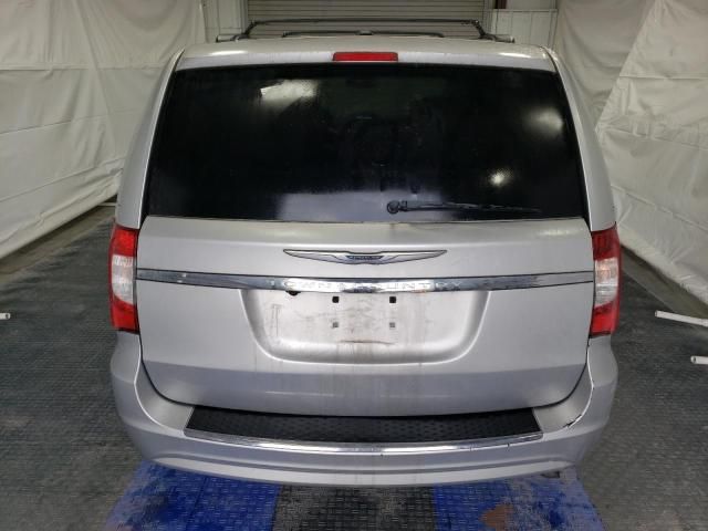 2012 Chrysler Town & Country Touring